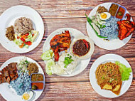 Kedai Nasi Kerabu Bonda food