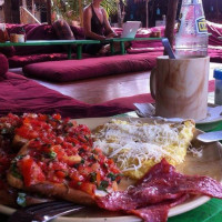 Laughing Buddha Restaurant and Beach Huts food