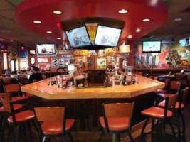 Applebee's inside