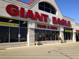 Giant Eagle Bakery inside