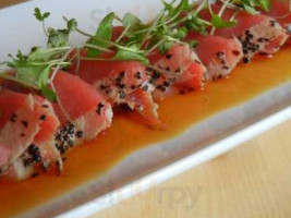 Plenty Poke Crudo food