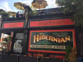 Hibernian Irish Pub outside