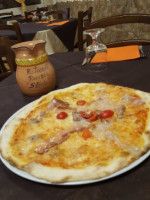 Pizzeria S'abile food