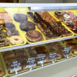 Mathis Donuts Exterior