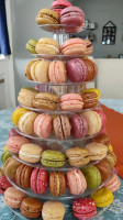 Le Macaron French Pastries food