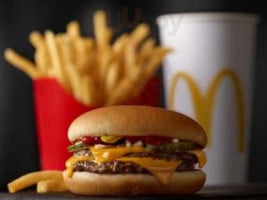 McDonald's - Carriage Park food