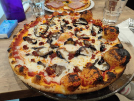 Pizzeria La Grotte Azzura food