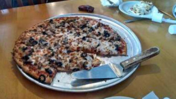 Mario's Italian Restaurant &Pizzeria food