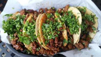 El Trompo Mexican Taqueria food