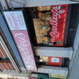 Mr. Bartley's Burger Cottage Comida