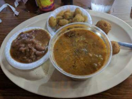 Sam's Southern Eatery food