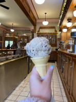 The Pearl Ice Cream Parlor food