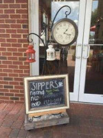 Sippers Coffeehouse inside