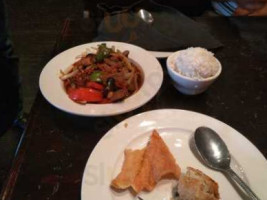Basil Thai Restaurant - Short North food