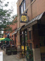 The Yellow Deli outside