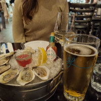 Lucille's Oyster Dive food