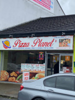 Pizza Planet 2 food