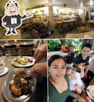 Cafe Molave And Souvenirs food