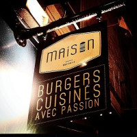 Maison Burger food