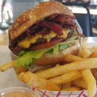 California Burgers And Deli food
