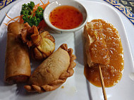 Mae Glong Thai food