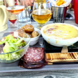 Le Pierrier Comida