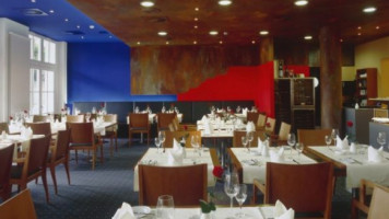 Mintrops Stadt Hotel - Restaurant 'M' food