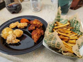 Wingstop food