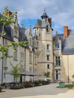 L'auberge Du Château outside