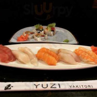Yuzi Yakitori food