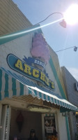 Archie's Ice Cream food