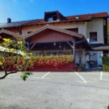 Mirna Exterior