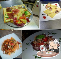 Pizzeria La Nave food