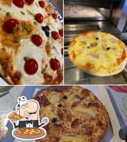 Clarin'Pizz food