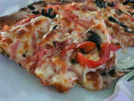 Pizzaria Soeiro food