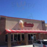 Freddy's Frozen Custard Steakburgers Exterior