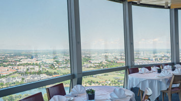 Donauturm Aussichtsturm- u Restaurantbetriebsgesellschaft m.b.H. food