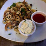 Ruby Room Comida