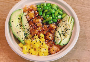 Poke Fusion food