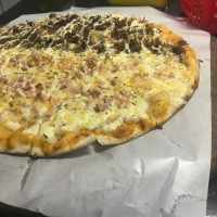 Don Pizza food