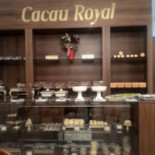 Cacau Royal Comida