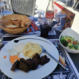 Le 282 Comida