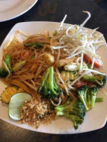 Veganic Thai Cafe food