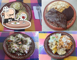 Las Cazuelas food