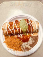 Los Primos Mexican Grill food