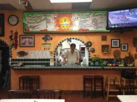 Ray's Mexican inside