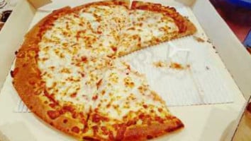 Pizza Twist food