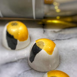Alexander's Artisan Chocolates Comida