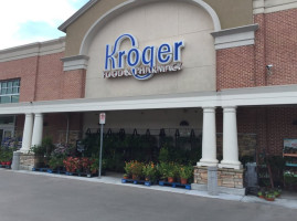 Kroger Bakery outside