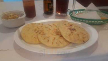 El Salvador food